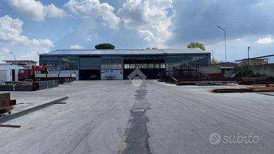CAPANNONE A MUGNANO DI NAPOLI