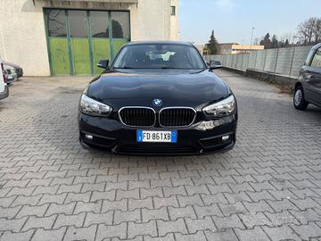 Bmw 118 118d 5p. Sport