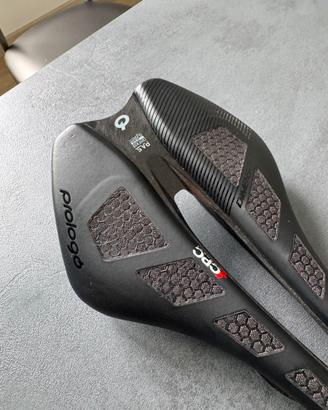 PROLOGO SELLA DIMENSION NACK CPC AIRING 143 NERO
