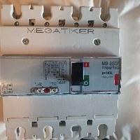 interruttore automatico