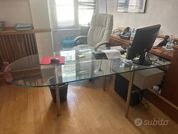 Scrivania ufficio vetro
