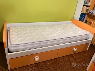 Letto singolo con materasso