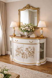 Credenza elegante dipinta a mano