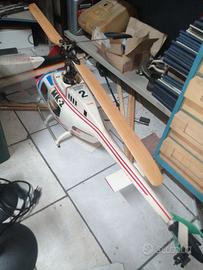 Elicottero a scoppio