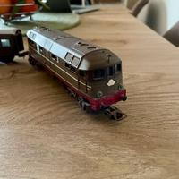 Modellini locomotori e vagoni