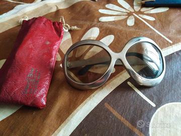 Occhiali da sole ovali vintage 1960s in acetato