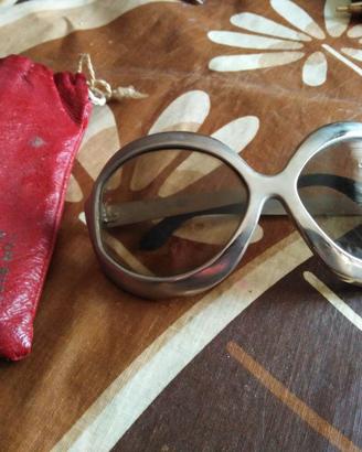 Occhiali da sole ovali vintage 1960s in acetato