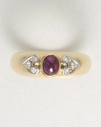 Anello in oro con rubino e brillanti (sconto 50%)