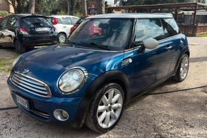 Mini cooper 1.6 BENZ 122cv