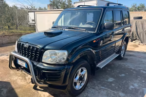 Mahindra Goa 2.5 CRDe 4WD SLX