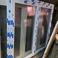 Finestra usata in mostra 