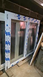 Finestra usata in mostra 