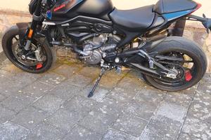 Ducati Monster 937 + 2023