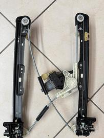 Alzacristallo posteriore Jaguar E-Pace