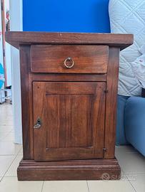 Comodino in legno – Mobiletto vintage  🪵