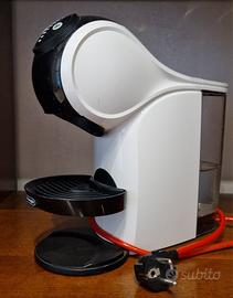 Macchina caffè Nescafe Dolce Gusto