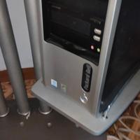 postazione computer completa 