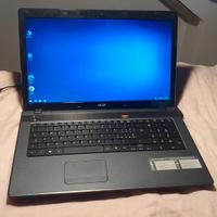 #Acer  7250  AMD E-300 ,17.3"  6 GB ram SSD 256 gb