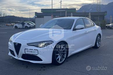 ALFA ROMEO Giulia 2.2 Turbodiesel 180 CV AT8 Super