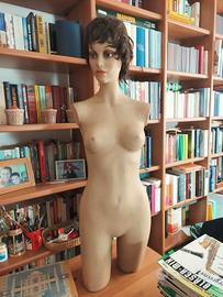 manichino anni 70 ditta Komet