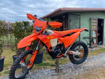 Ktm 350 sixdays 2025