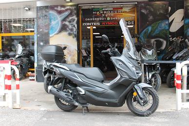 Voge Sfida SR1 125 E5+ 4.000km Super Accessoriato