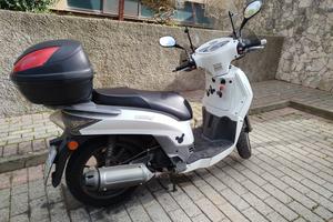 Kymco People S - 200