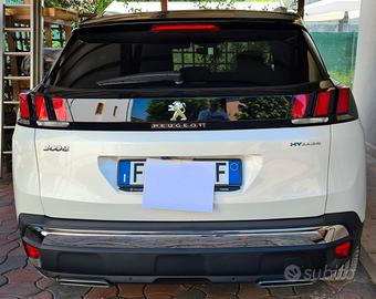 Peugeot 3008 Plug-in Hybrid 4 GT eat 8