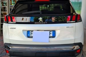 Peugeot 3008 Plug-in Hybrid 4 GT eat 8