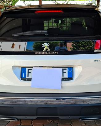 Peugeot 3008 Plug-in Hybrid 4 GT eat 8