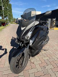 Yamaha X-Max 400 - 2014