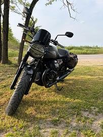 Moto guzzi v7 stone 850
