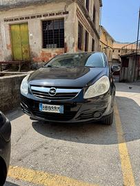 Opel corsa D 2007