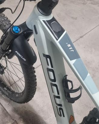 EMTB marca FOCUS mod JAM 2 6.9 NINE