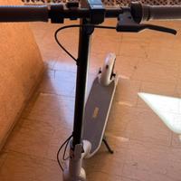 Monopattino Segway Ninebot g30 max LE