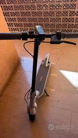 Monopattino Segway Ninebot g30 max LE