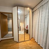 Armadio con ante vintage