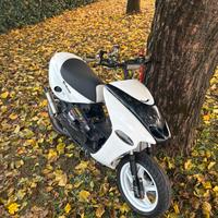 Pezzi scooter f12/f12r/f15