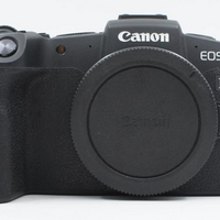 Canon EOS RP + Extension Grip