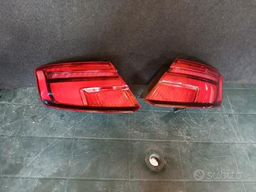 FANALINO DX SX AUDI A3 2018 2022