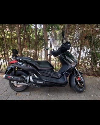 Yamaha x max