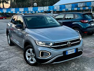 " DA VETRINA " Volkswagen T-Roc 2.0 TDI Style