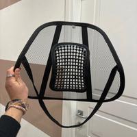 Schienale ergonomico massaggiante: comfort totale.