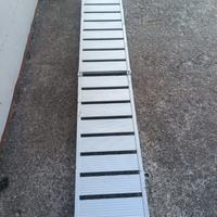 Passerella in alluminio