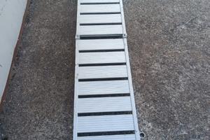 Passerella in alluminio