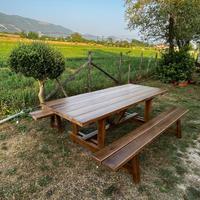 Tavolo in legno masselo di castagno