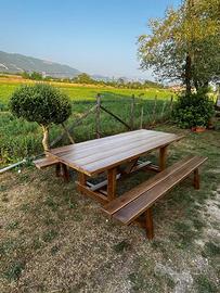 Tavolo in legno masselo di castagno