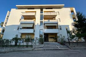 3 LOCALI A PESCARA