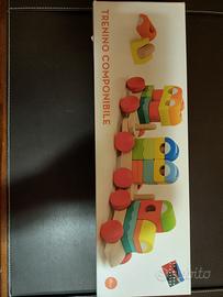 Trenino componibile in legno.