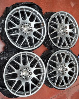 Cerchi in lega Avus ACMB4